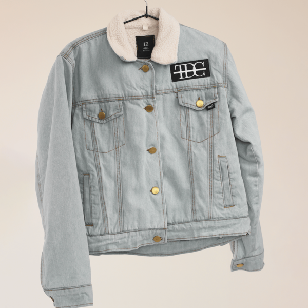 Women's Sherpa Denim Jacket - Image 4